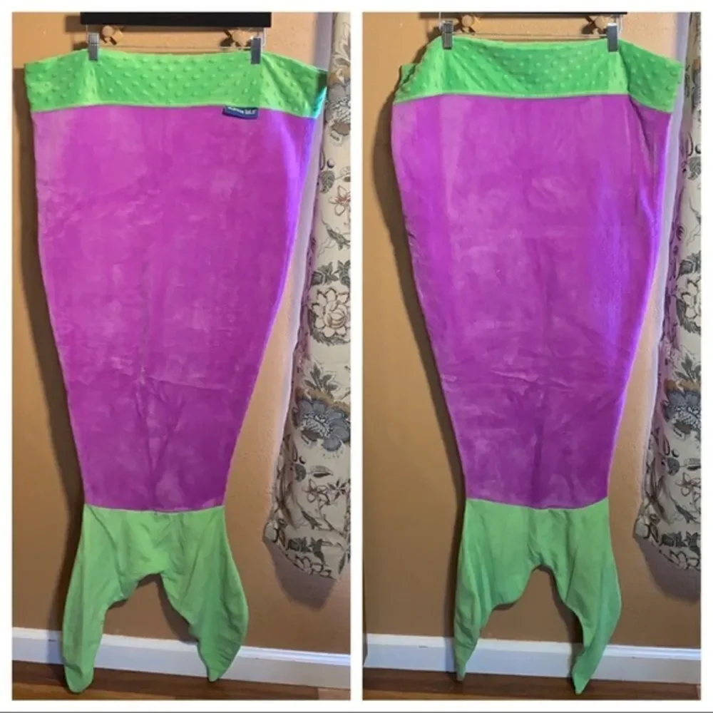 Blankie Tails Mermaid Blanket